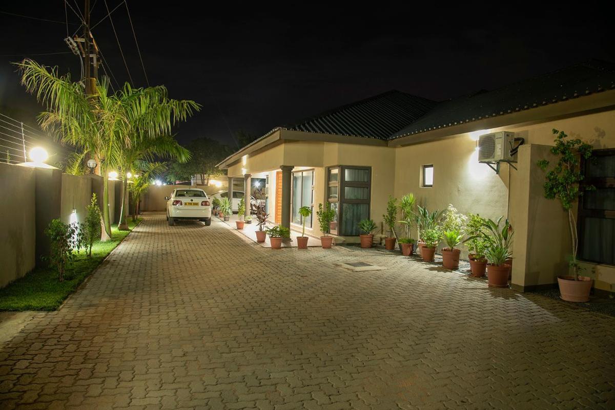 Peaconwood Boutique Villa Palapye Екстер'єр фото