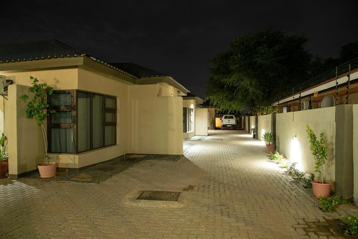 Peaconwood Boutique Villa Palapye Екстер'єр фото