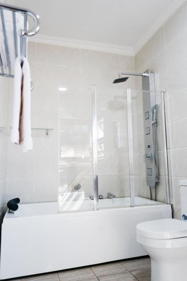 Peaconwood Boutique Villa Palapye Екстер'єр фото