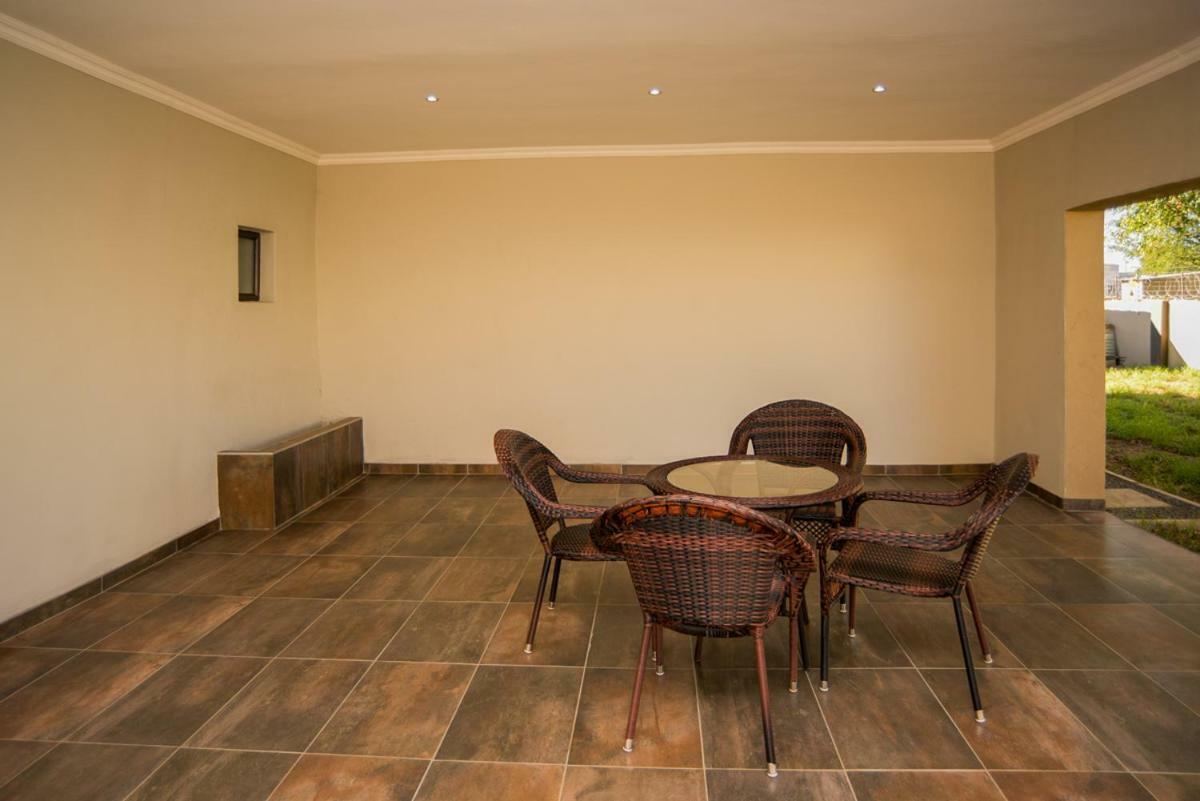 Peaconwood Boutique Villa Palapye Екстер'єр фото