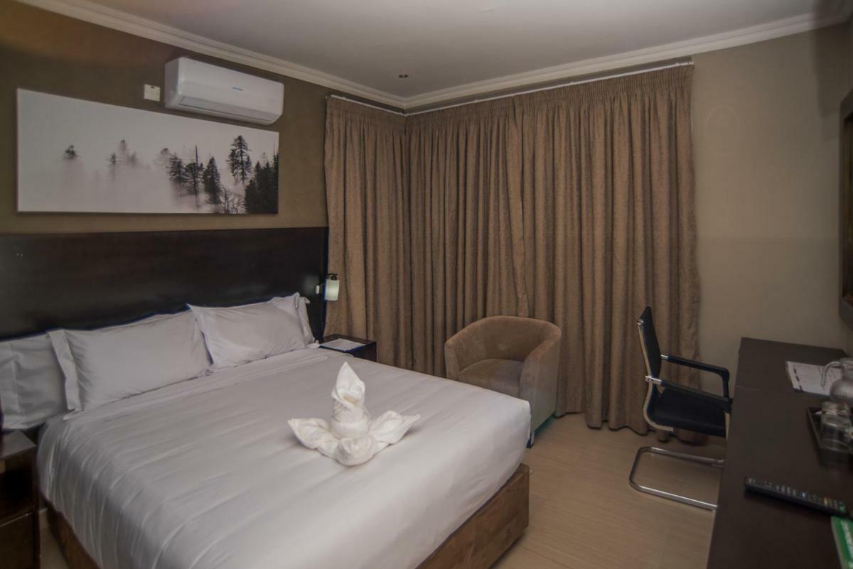 Peaconwood Boutique Villa Palapye Екстер'єр фото