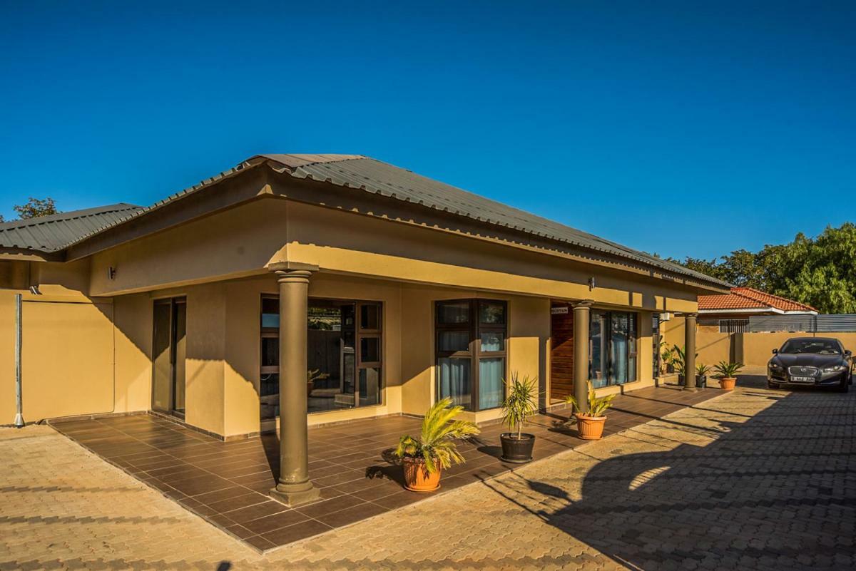 Peaconwood Boutique Villa Palapye Екстер'єр фото