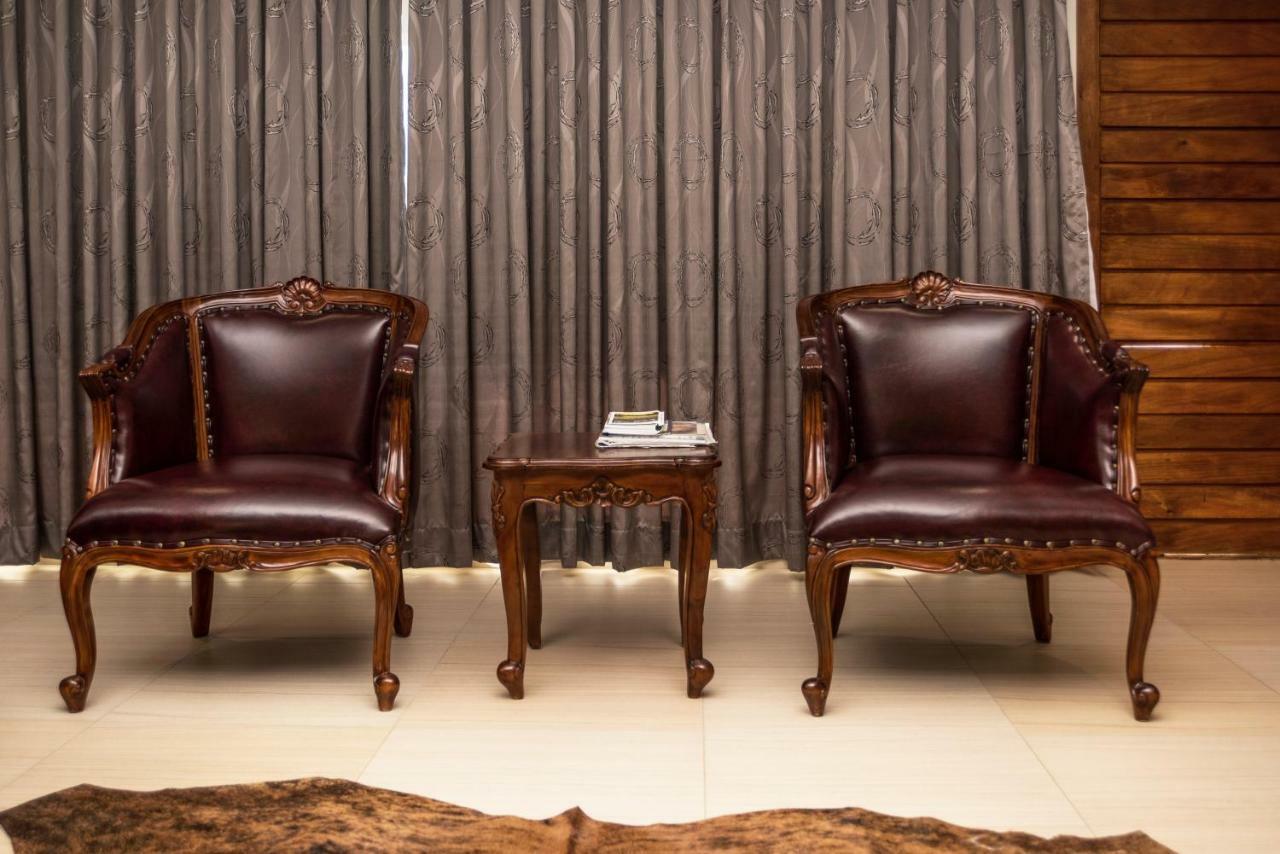 Peaconwood Boutique Villa Palapye Екстер'єр фото